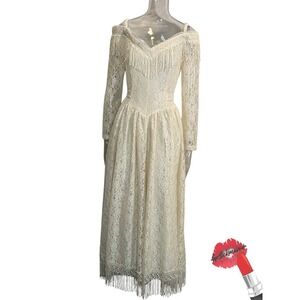 Western Collection Dress Womens Small Cream Bridal Gown Lace Fringe USA Vintage